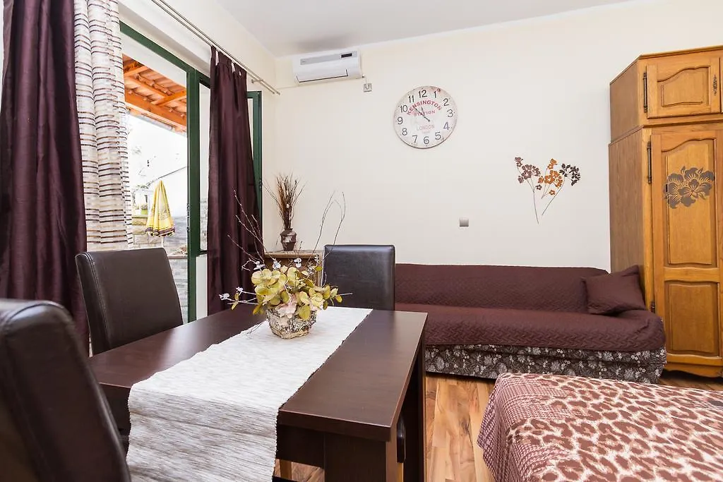 Apartment Nedo  Sveti Filip i Jakov