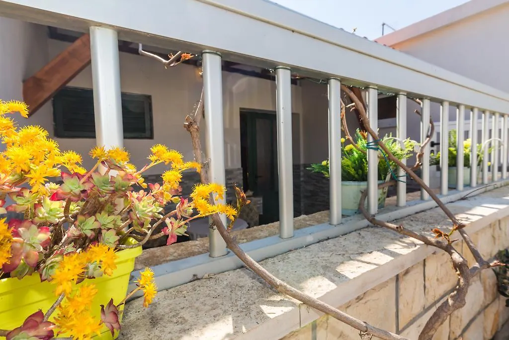 Apartment Nedo