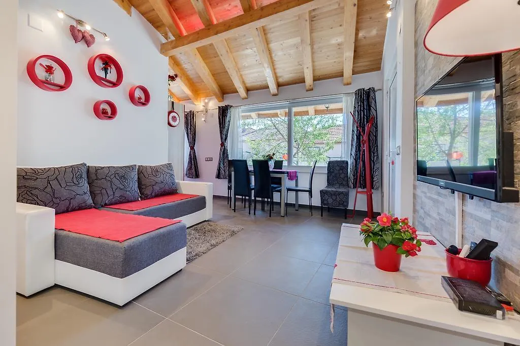 Apartment Nedo Sveti Filip i Jakov