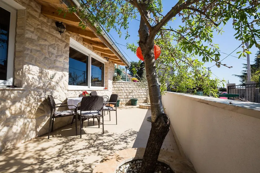 Apartment Nedo 0*, Sveti Filip i Jakov Croatia