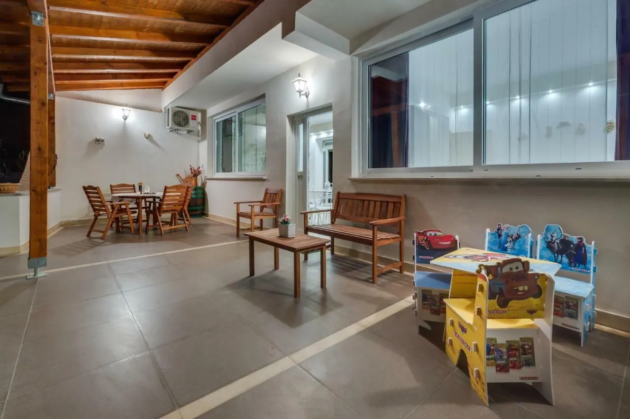 Apartment Nedo  Sveti Filip i Jakov